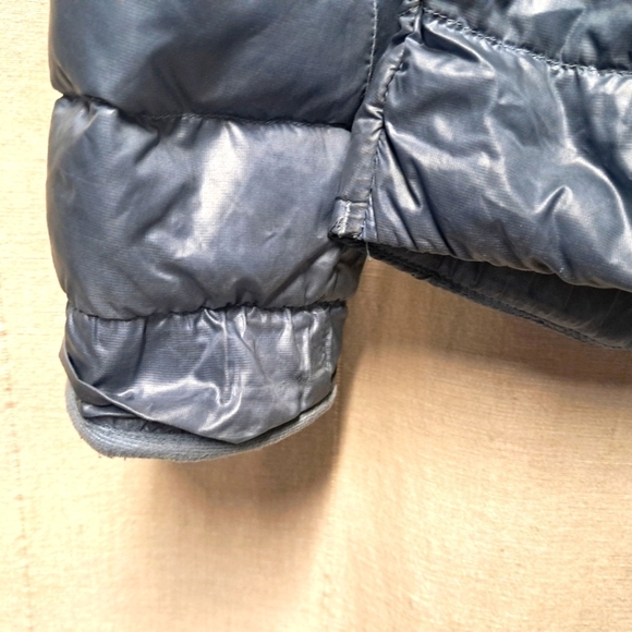 ❄️ Lululemon Fluffin Awesome Down Jacket Size 4 ❄️ - Picture 4 of 12